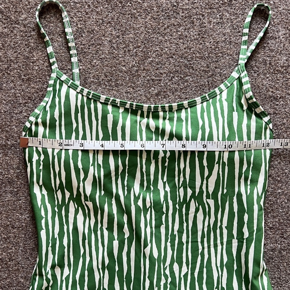 NWT H&M One Piece Swimsuit Green White Bundle of 2 Pieces Women’s Size Small - Picture 13 of 15